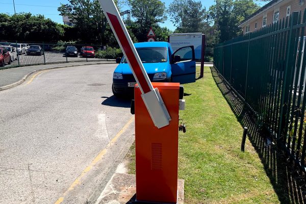 automatic_vehicle_barrier_Huyton_controlling_car_park_access_in_Liverpool
