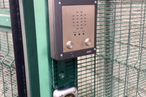 Net2_Proximity_Reader_Access_Control_System_Installed_on_School_Gates