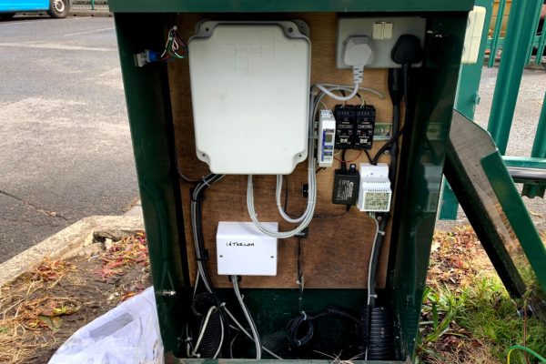 riverdon-gate-control-enclosure-electronics riverdon-gate-control-enclosure-electronics