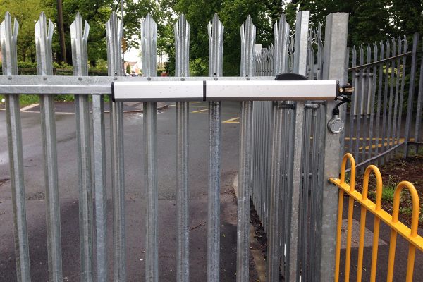 saints-rlfc-automatic-gates-st-helens_01